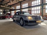 Mercedes-Benz 300CE - 24 W124 C124 Coupé Oldtimer Leder SAD! - gebrauchte Mercedes-Benz 300 aus dem Jahr 1992
