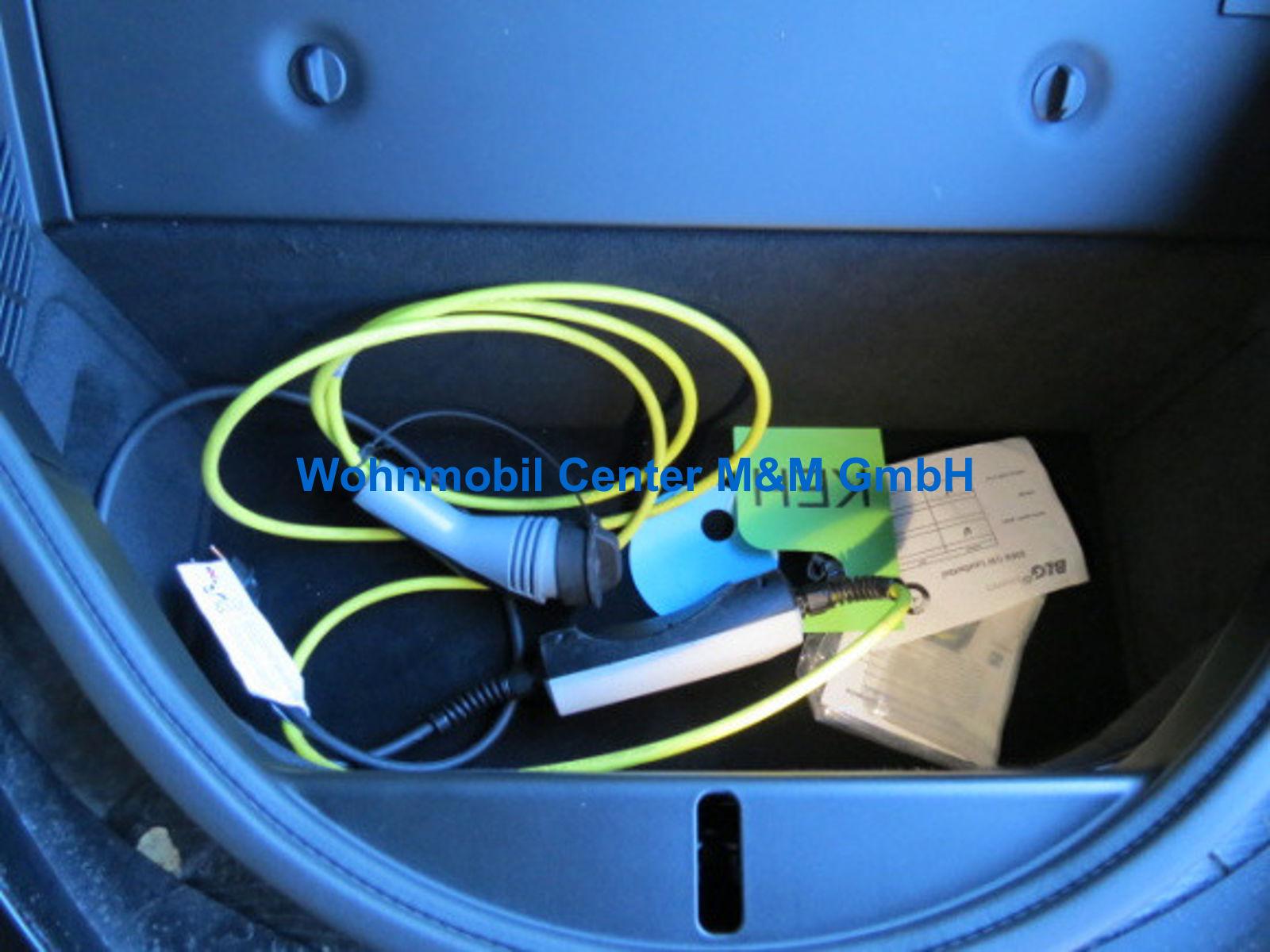 BMW i8 Laserlicht Head Up UPE152.569¤ Coupe