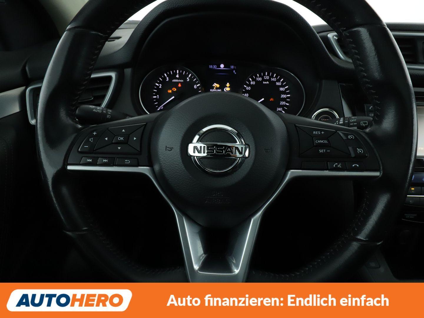 Nissan Qashqai 1.6 Business *NAVI*LED*TEMPO*CAM*PDC*SHZ