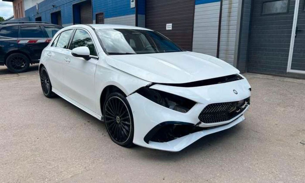 Image of Mercedes-Benz A 200