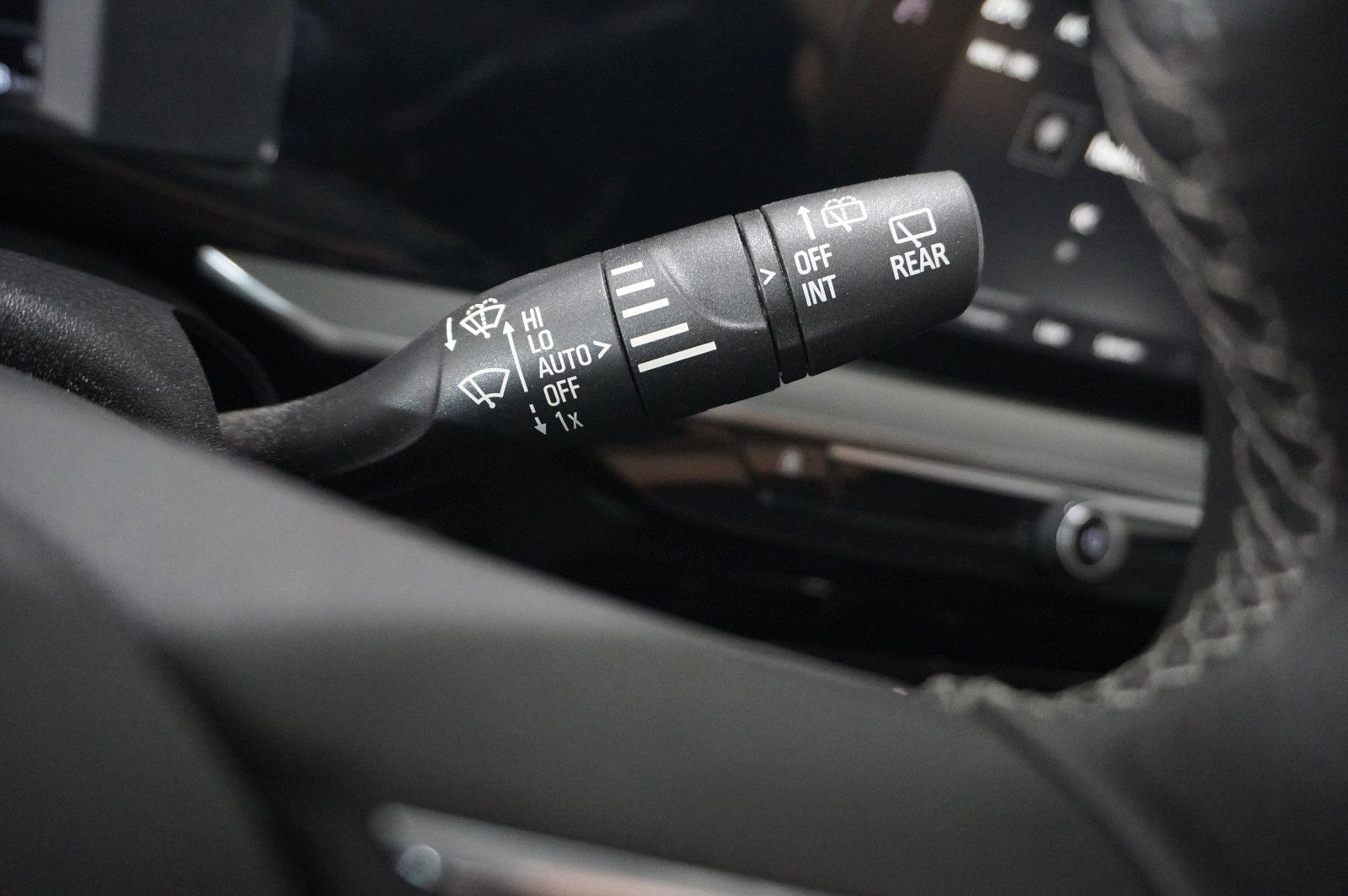Fahrzeugabbildung Opel Mokka-e EDITION 1-PHASIG LED/SPORT/KAMERA/DAB+