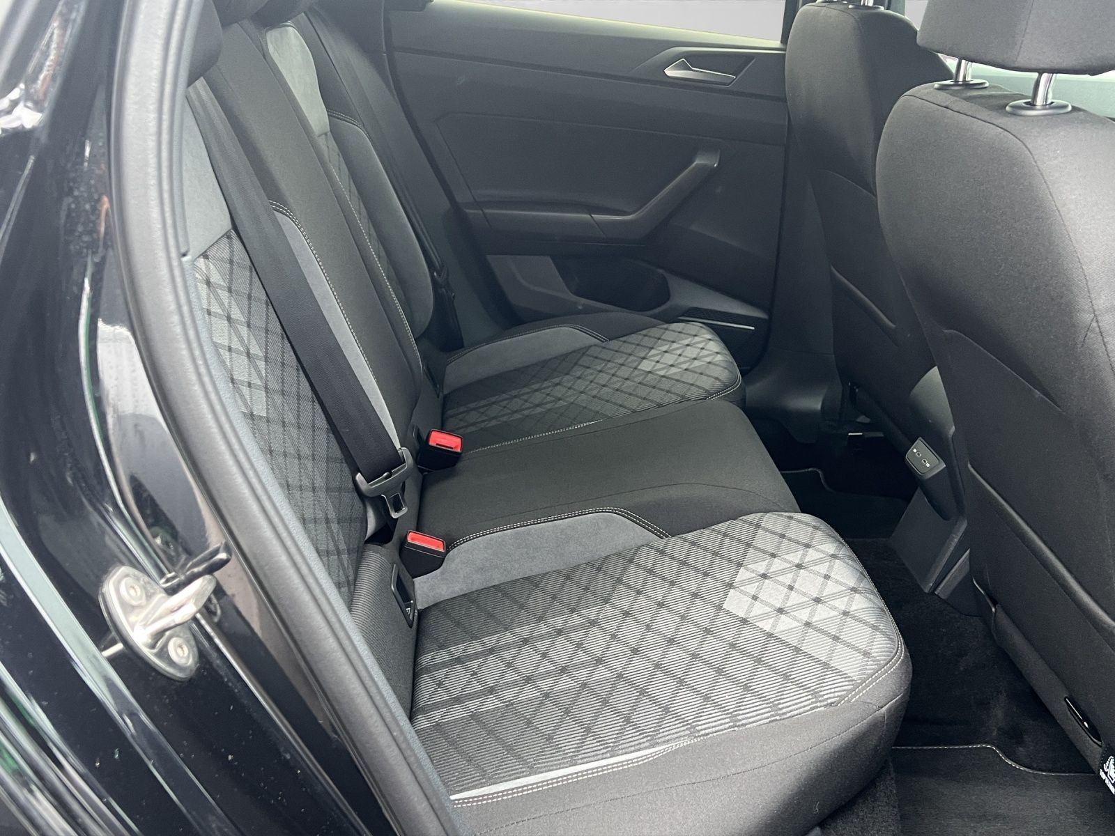 Volkswagen Taigo - Bild 6