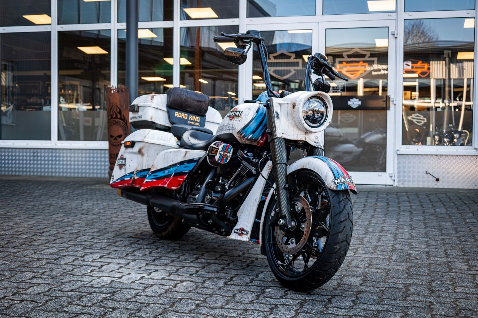 Fahrzeugabbildung Harley-Davidson ROAD KING SPECIAL 114 FLHRXS - MARTINI-RACING