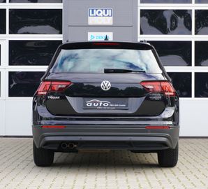 Volkswagen Tiguan - 5