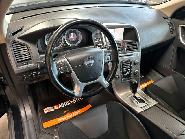 Volvo XC60 Momentum AWD *Xenon*Leder*