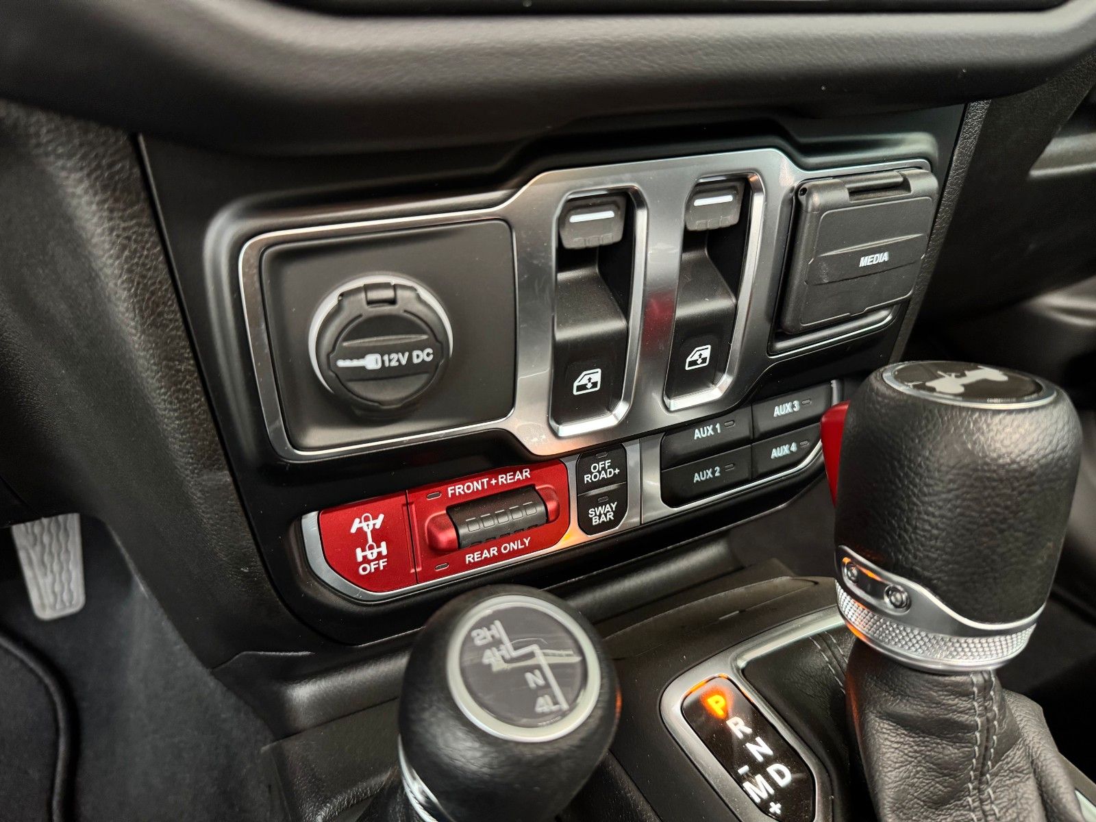 Fahrzeugabbildung Jeep Wrangler Rubicon 3,6 V6 MY24 "Technology Group"