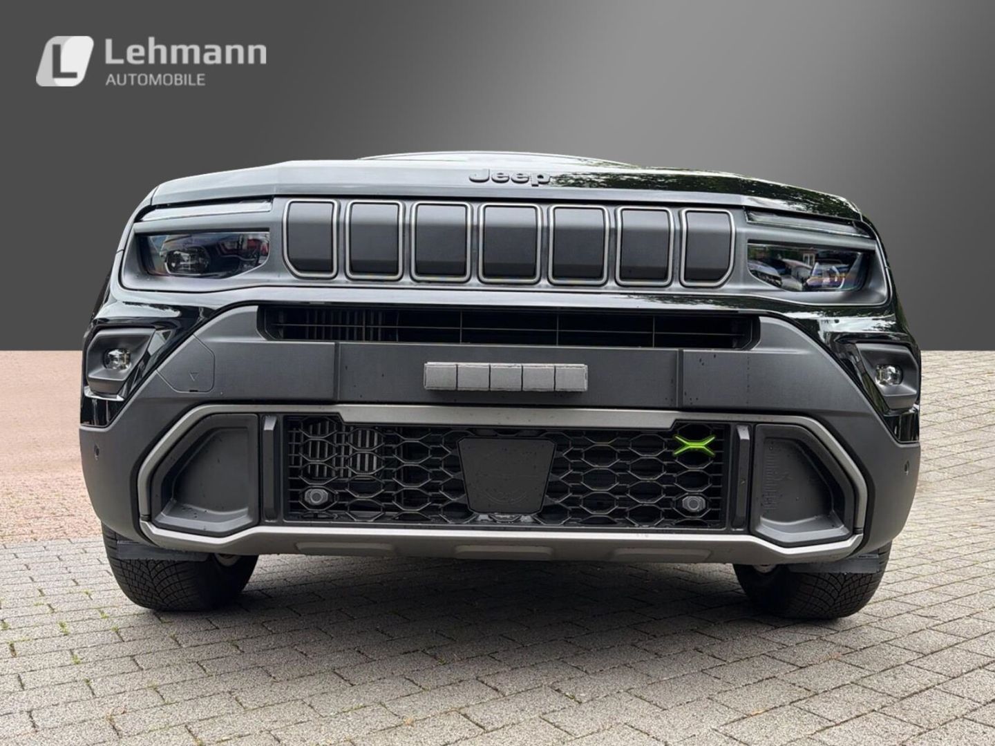 Fahrzeugabbildung Jeep Avenger Overland Mild-Hybrid 4xe-Leder-Panoramad
