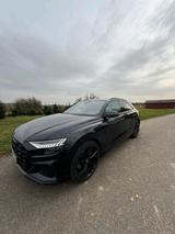 Audi SQ8  SLine - Audi 80 in Stuttgart