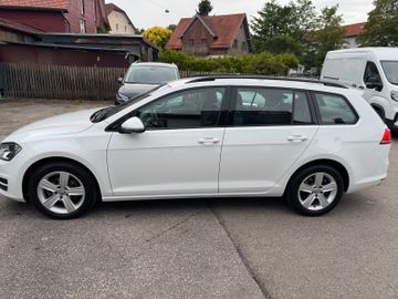 Volkswagen Golf - 11