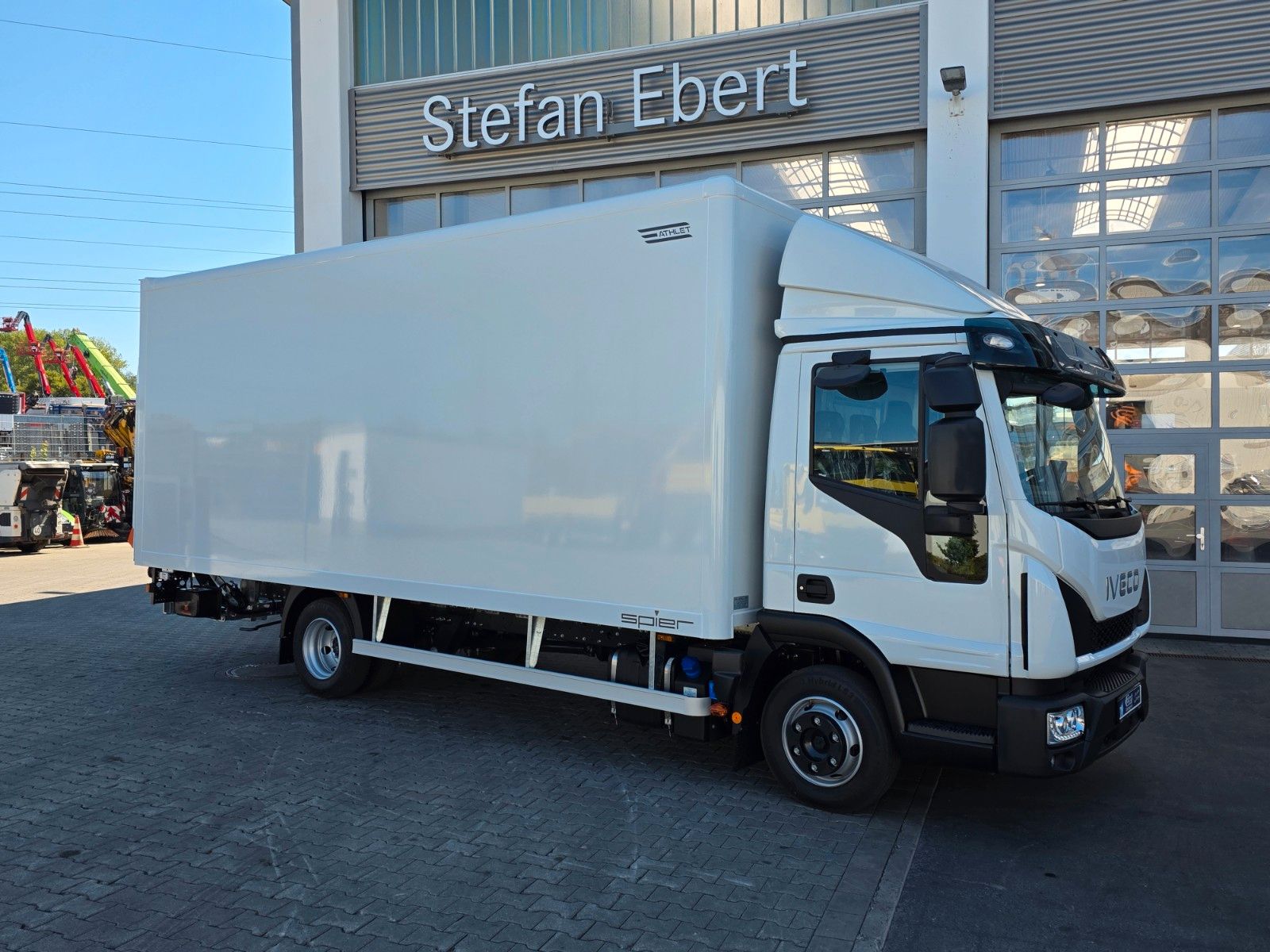 Fahrzeugabbildung Iveco Eurocargo ML75E19/P LBW Spoiler Klima 3 Sitze