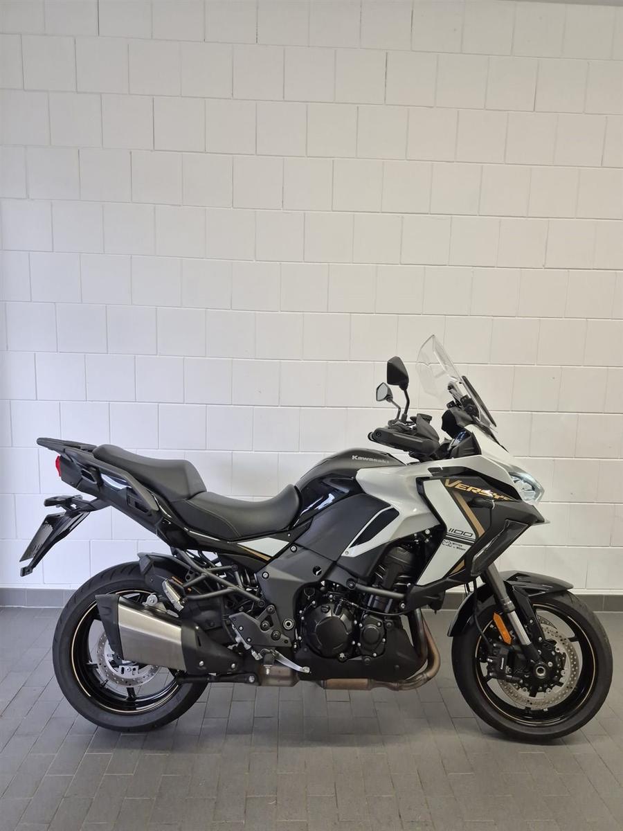 Kawasaki Versys 1100 SE Tourer