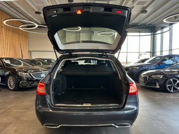 Mercedes-Benz C 180 T-Modell*Klima*SHZ*Navi*LED*AHK*Freisprech