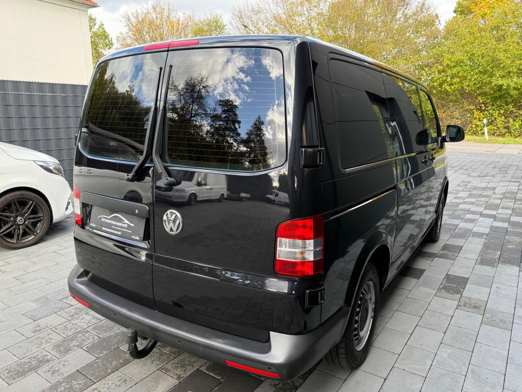 Volkswagen T5 Kombi