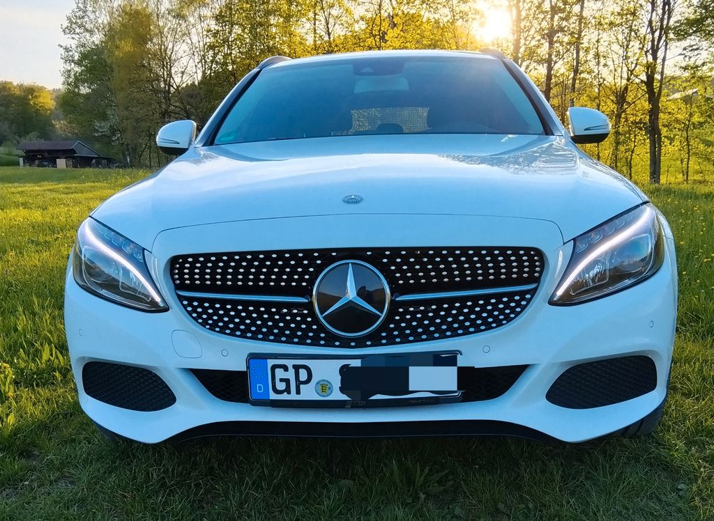 Image of Mercedes-Benz C 220
