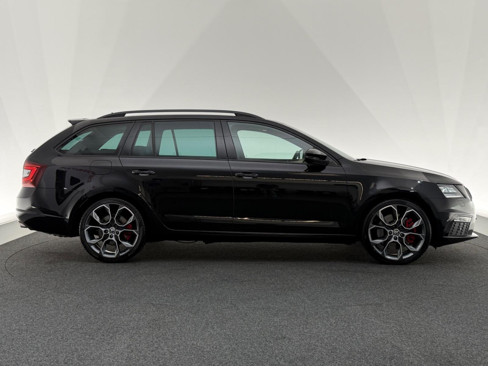 Skoda Octavia Combi*RS 245*LED-PANO-ACC-R.KAM-KESSY-19, миниатюра 8
