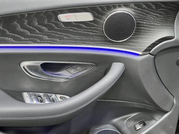 Mercedes E 220 - 6