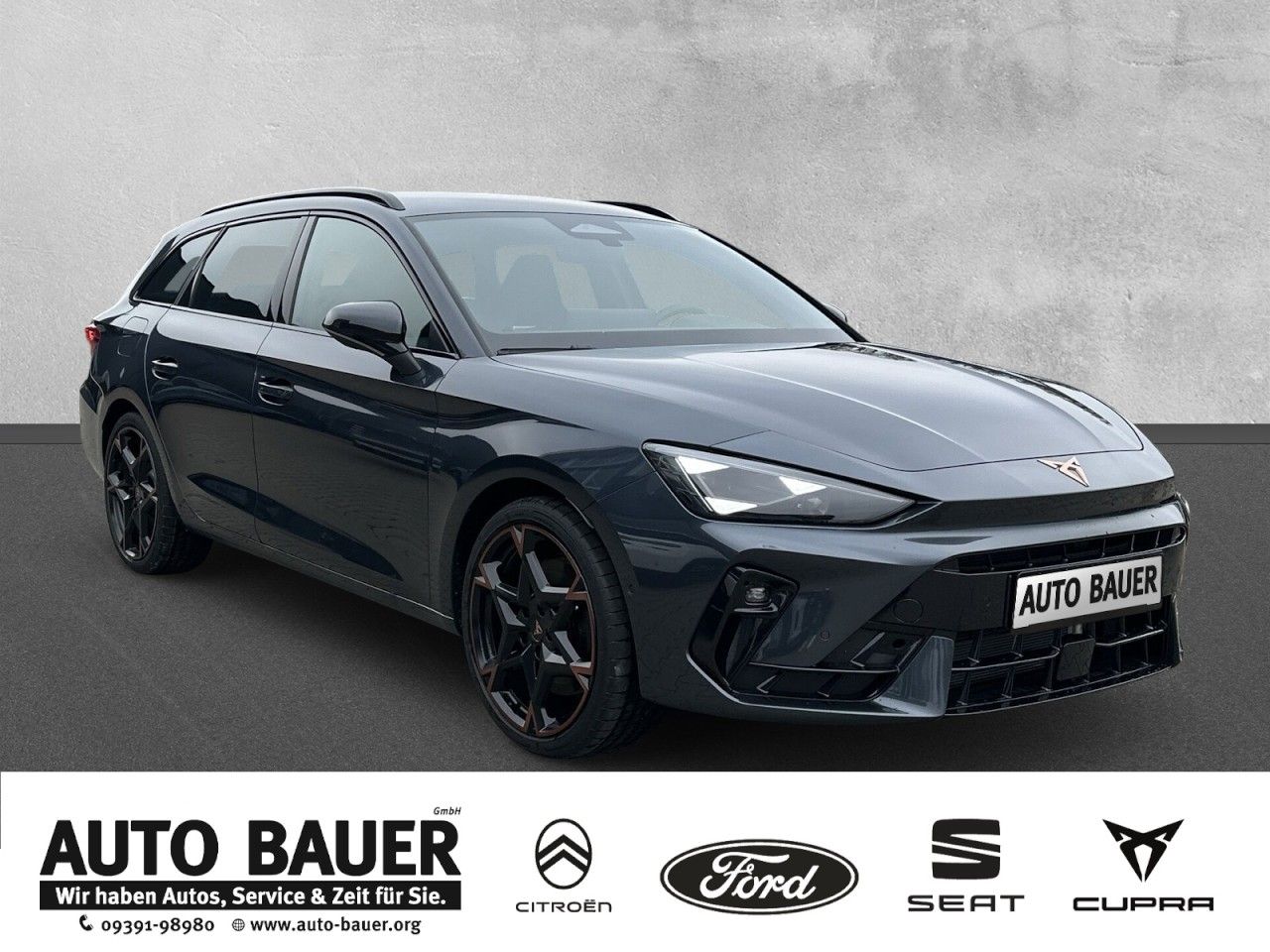 Fahrzeugabbildung CUPRA Leon Sportstourer VZ 1.5 e-HYBRID 272 PS DSG - mit KI generiert/bearbeitet
