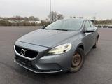 Volvo V40 150PS 2.0 Momentum 85953
