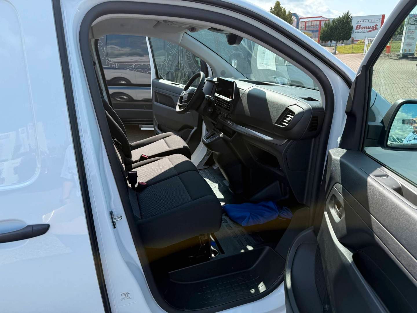 Fahrzeugabbildung Fiat SCUDO KAWA L2 2.0 145 AT8 S&S