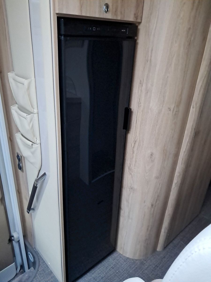 Fahrzeugabbildung Eura Mobil Profila T 720 QB Markise,Solar,Radio,Ahk,RFK