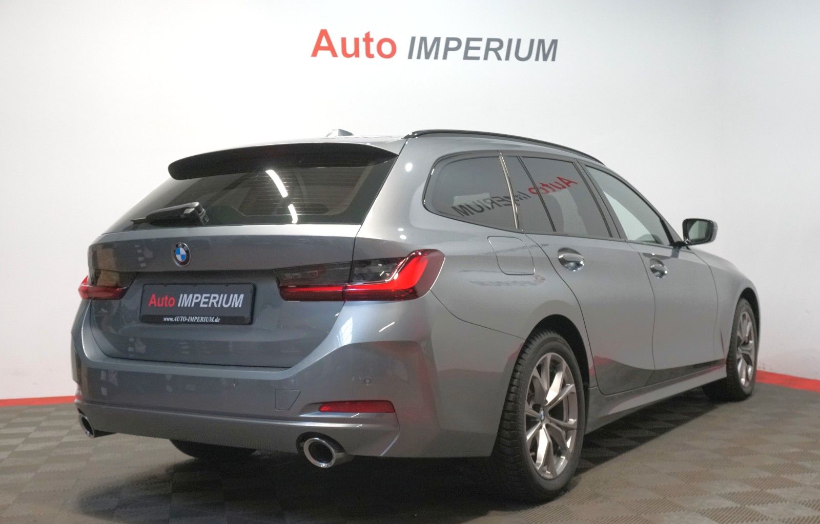 BMW 320 d xDriveTouring*WIDESCREEN*LED* Shadow-Line foto 5