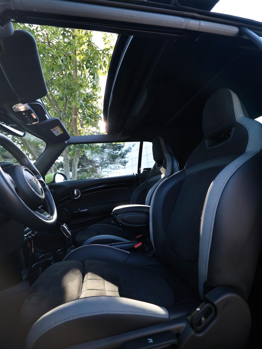 MINI Cooper S Cabrio John Cooper Works 1.Hand,Autom.