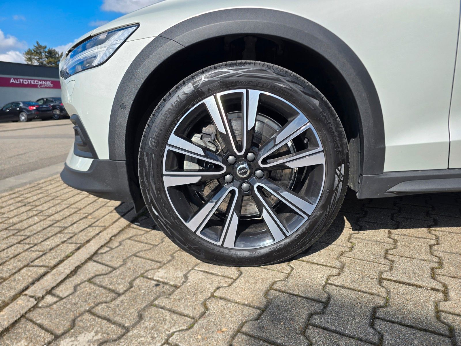 Volvo V60 Cross Country Pro AWD Navi Leder,360° Kamera foto 9