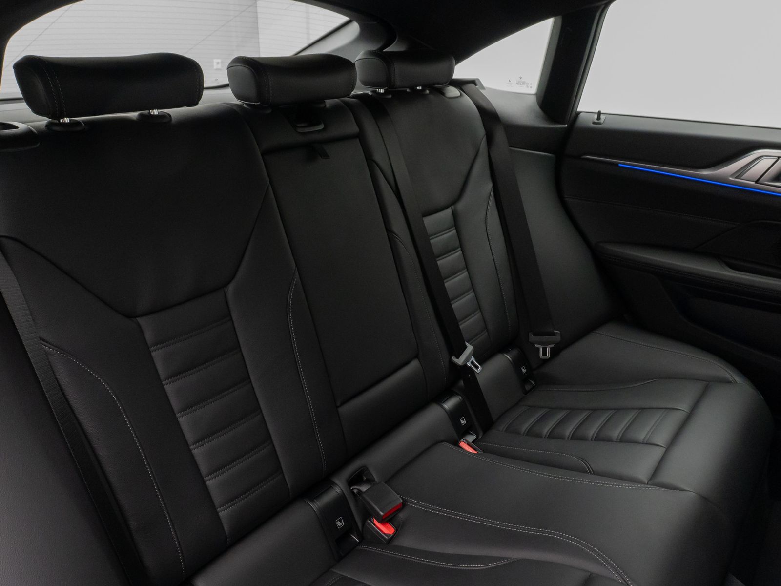 Fahrzeugabbildung BMW M440i xD  Gran Coupé Laser HUD DAB HiFi Komfort