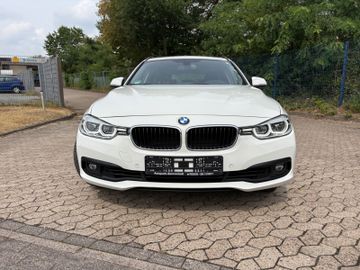 BMW 318 - 12
