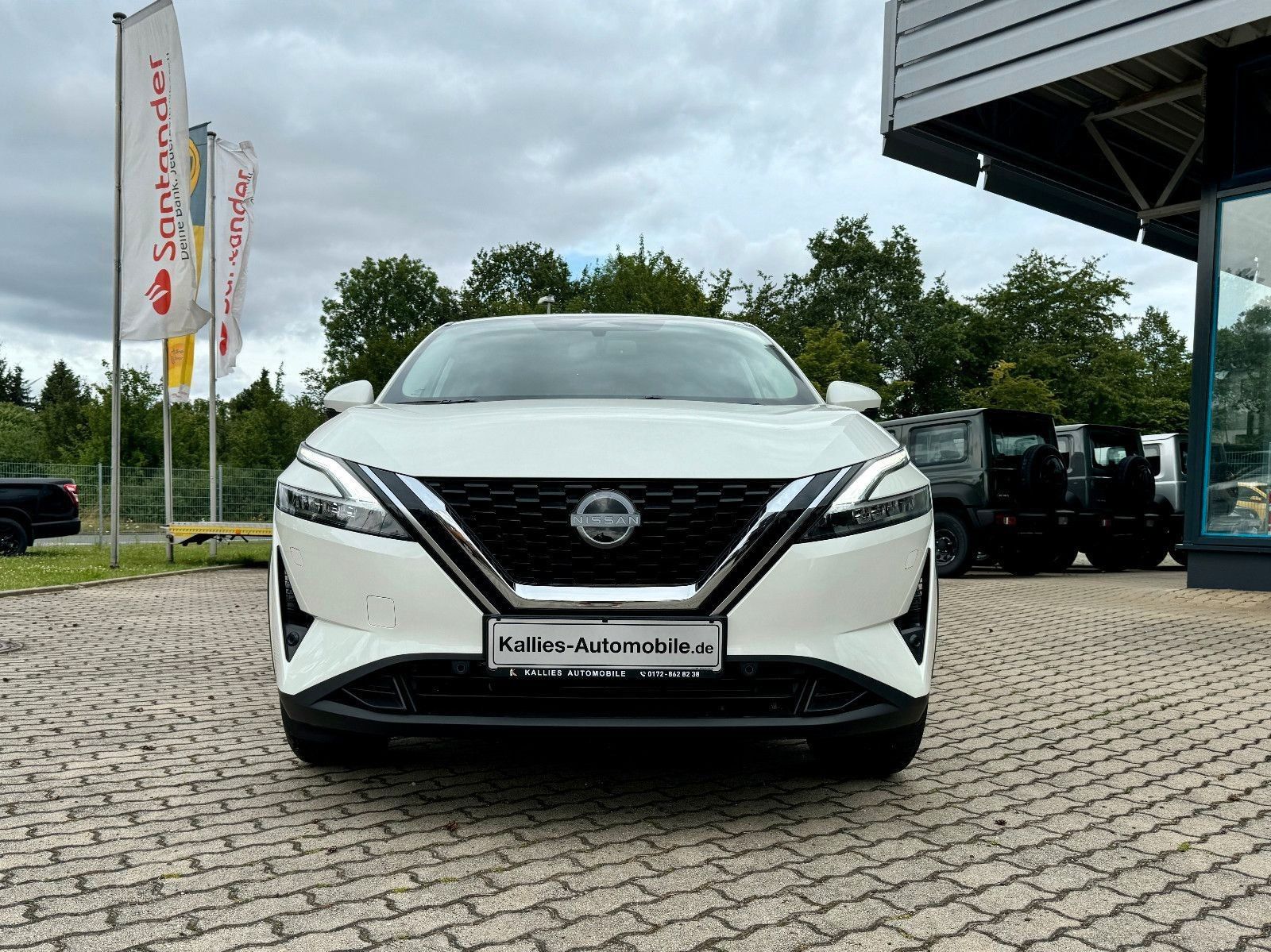 Fahrzeugabbildung Nissan Qashqai 1.3DIG-T AT N-Connecta SHZ+ProPILOT+AHK