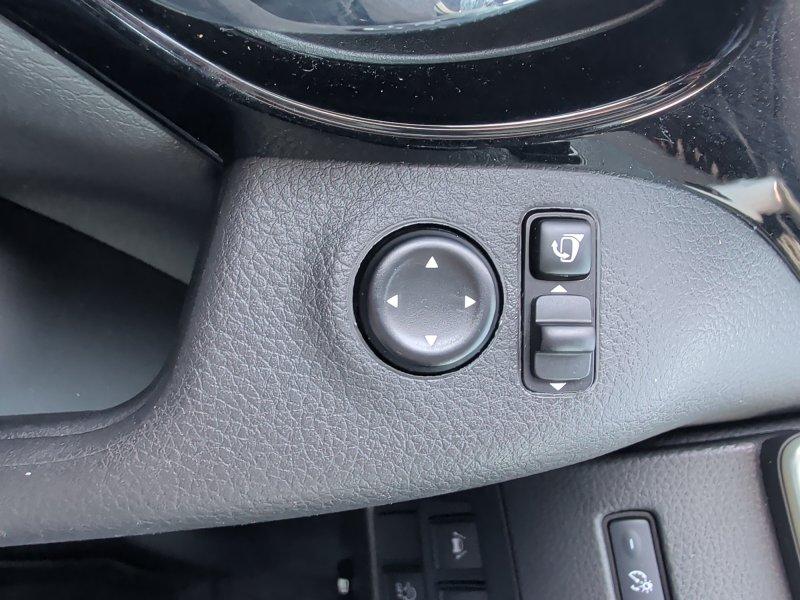 Nissan Qashqai 1.3 DIG-T  N-Connecta