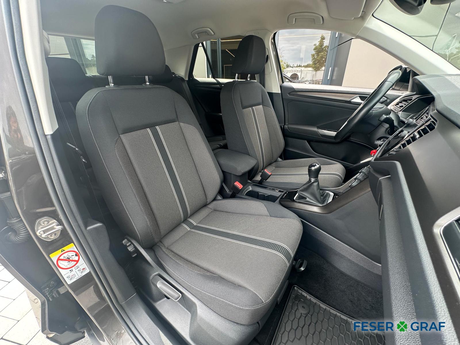 Volkswagen T-Roc 1.0 TSI Style ACC/AHK/SHZ/PDC