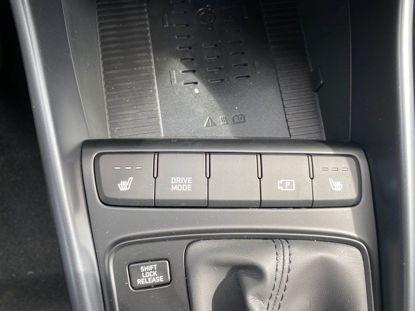 Fahrzeugabbildung Hyundai BAYON 1.0 T-GDI Trend *Spurhalt*Kamera*BOSE*LED*