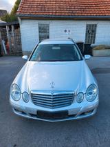 Mercedes-Benz Mercedes e klasse w211 - Mercedes-Benz 190 in Wuppertal