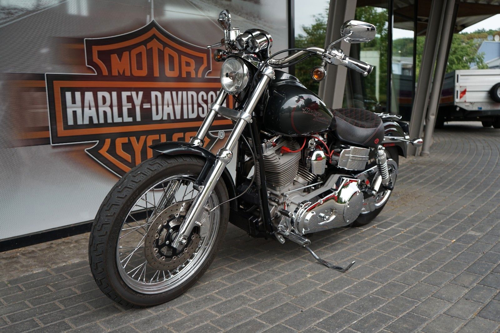 Fahrzeugabbildung Harley-Davidson Dyna Super Glide Custom-G&R Motortuning mit TÜV