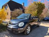 Volkswagen New Beetle Cabrio Sondermodell United - Volkswagen New Beetle United mit Benzin-Antrieb