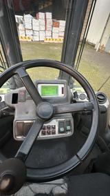 Kalmar DCE 90-6 Zinkenverstellgerät + Seitenschieber - Kalmar LKWs