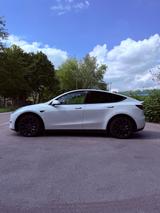 Tesla Model Y Performance  - Tesla Model Y in Duisburg