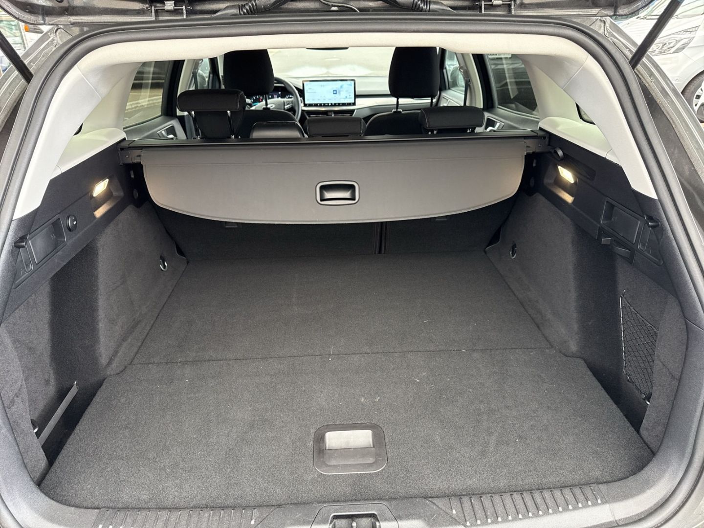 Fahrzeugabbildung Ford Focus Titanium 1.0 Mild-Hybrid Fahrassistenz+/Wi