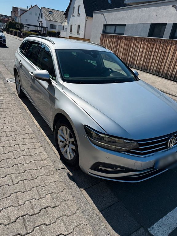 Image of Volkswagen Passat Variant