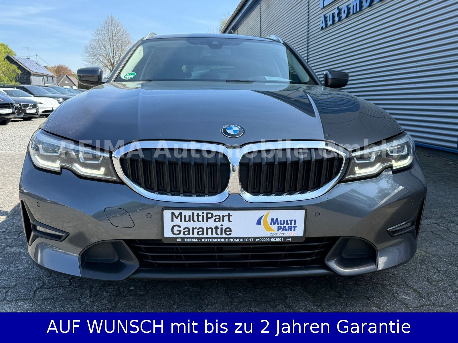 Fahrzeugabbildung BMW 330d  Touring xDrive Sport Line, LED