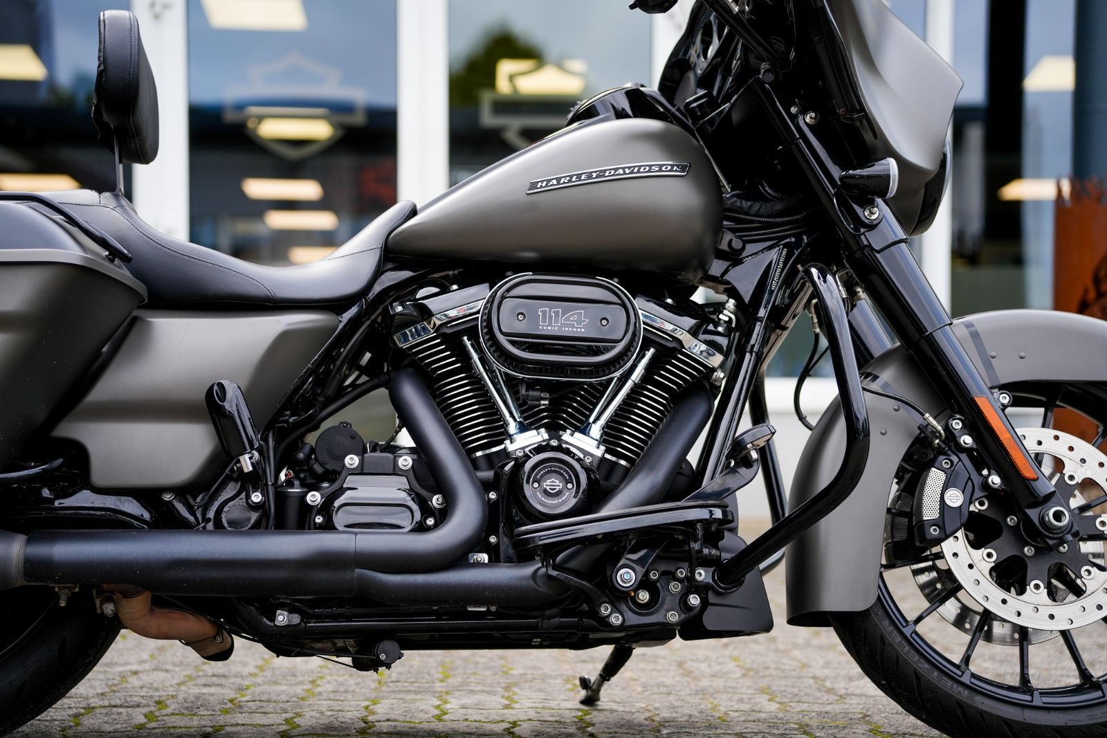 Fahrzeugabbildung Harley-Davidson FLHXS Street Glide Special 114 cui - Penzl