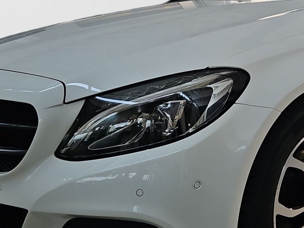 Fahrzeugabbildung Mercedes-Benz C 200 T Avantg. Night Pano LED Navi SHZ Ambie.