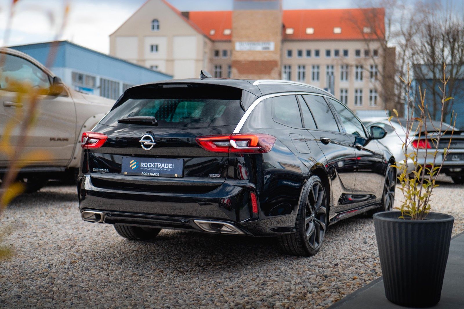 Fahrzeugabbildung Opel Insignia B Sports Tourer GSi 4x4 *ACC*LED*HU*DAB