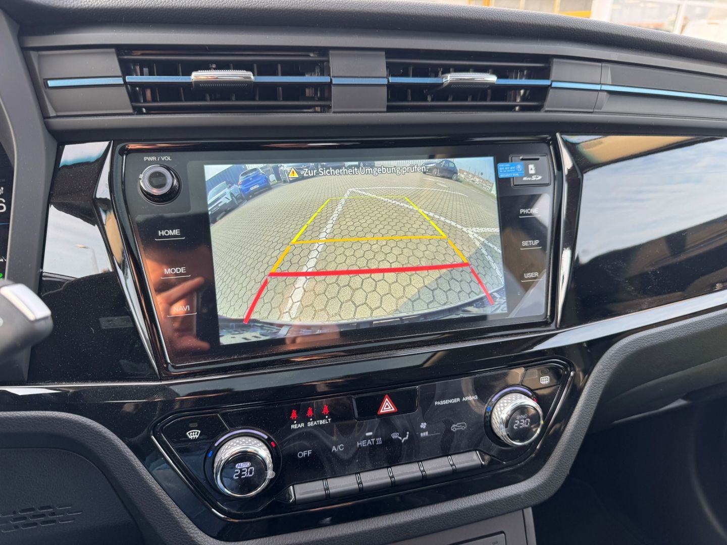 Fahrzeugabbildung KGM Korando E-Motion Titanium Plus in Vollaustattung
