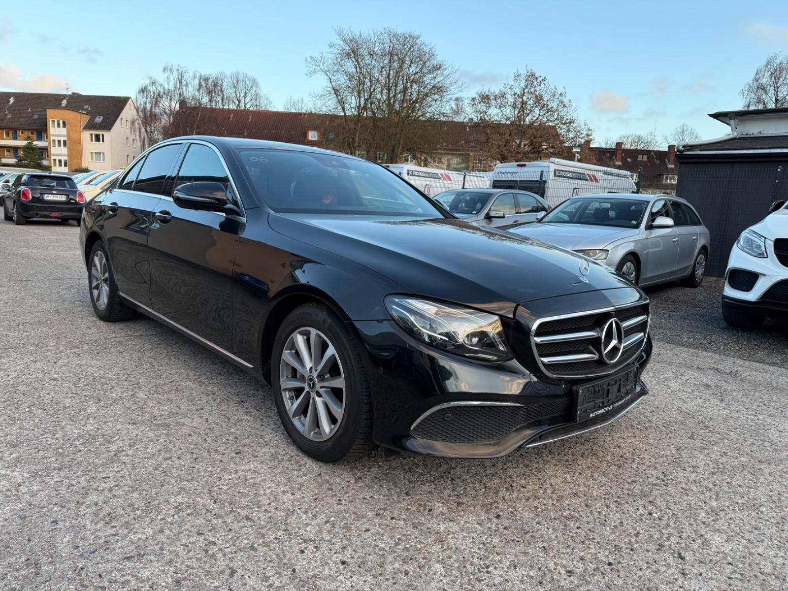 Mercedes-Benz E 220 Avantgarde*4Matic*Panorama*Netto 21.764€