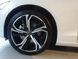 Volvo V60 Plus Dark B4 FWD - ACC,Harman/Kardon - Volvo Gebrauchtwagen in Bochum