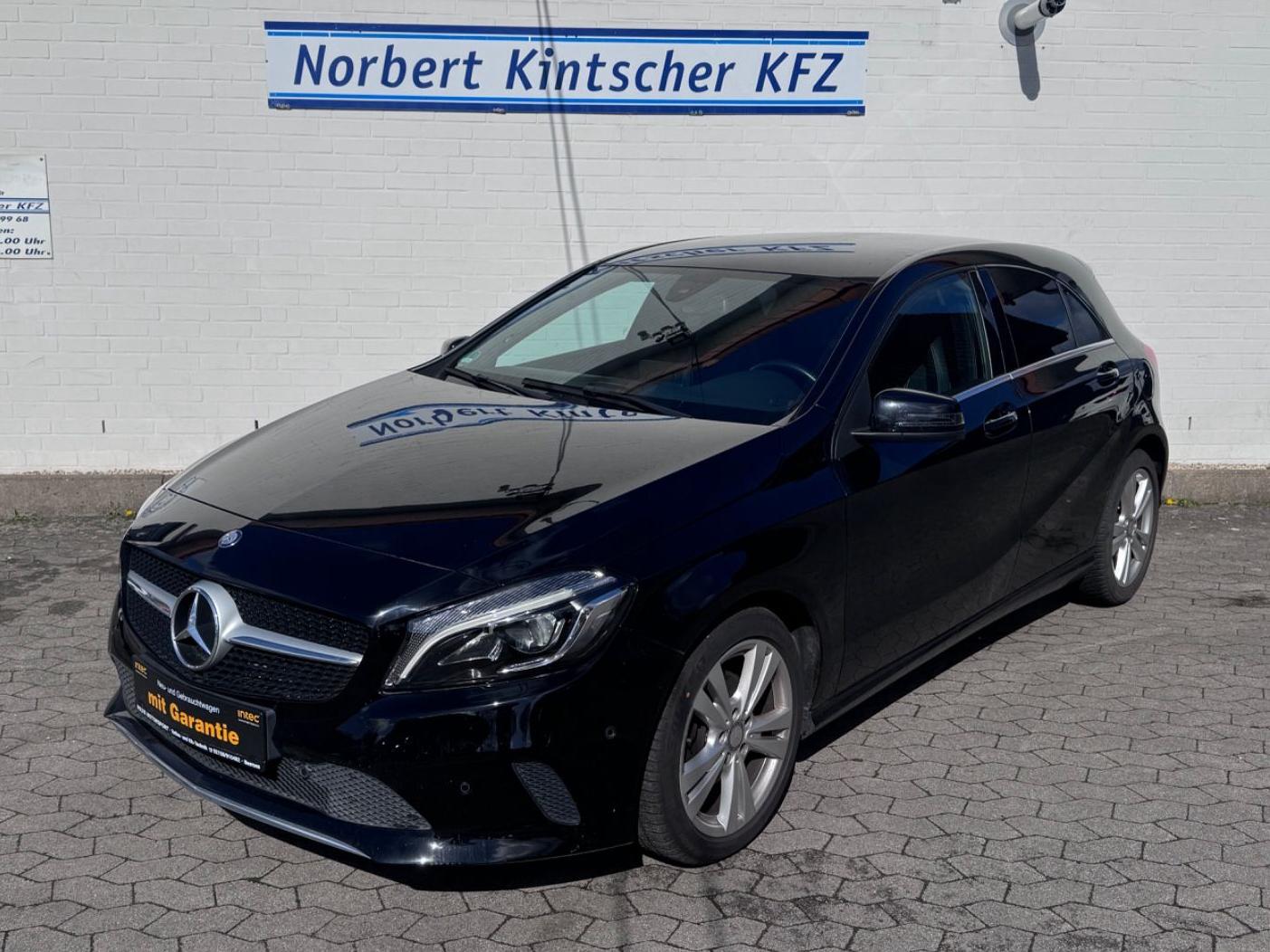 Mercedes-Benz A 160 Score LED Allwetter Sitzheizung Carplay