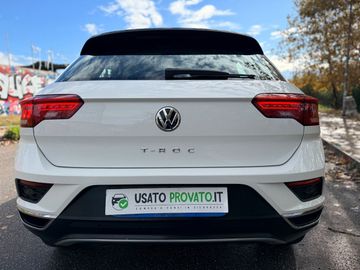 Volkswagen T-Roc - 2