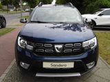 Dacia Sandero II Stepway Essential - Dacia Sandero: Stepway Essential